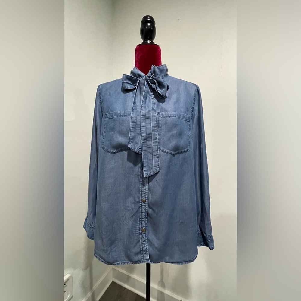Michael Kors Blue Button Down Shirt with Bow